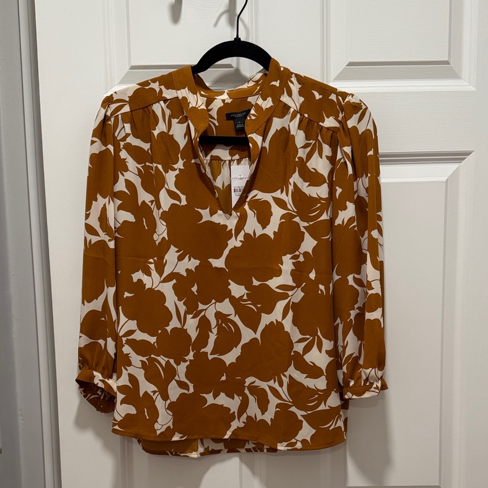 NWT Ann Taylor Factory Pop Over Top